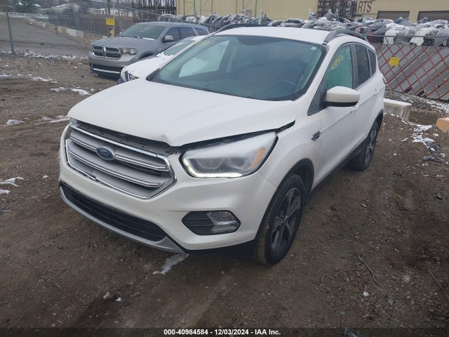Ford ESCAPE SEL 2018 1FMCU0HD2JUD26185 Image 2