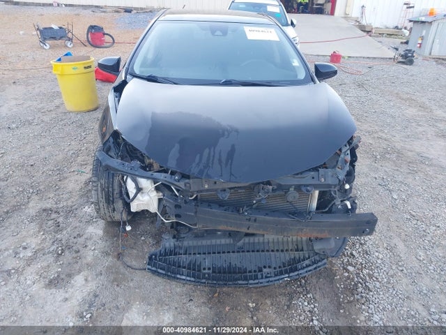 Toyota COROLLA LE 2019 2T1BURHE0KC170529 Image 13