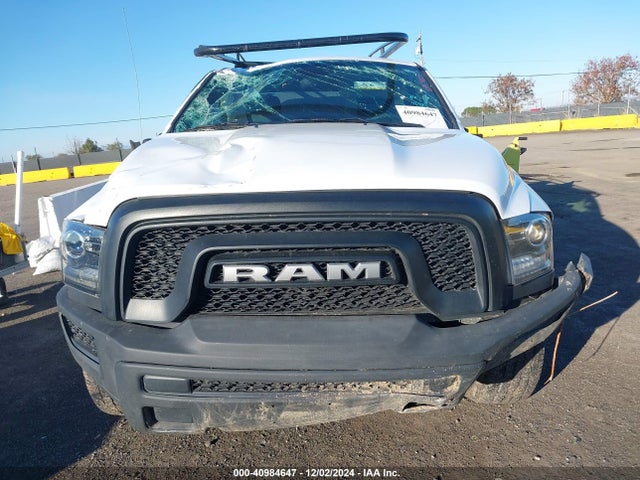 1C6RR6GG8MS545187 RAM 1500 Classic Warlock  4x2 6'4 Box