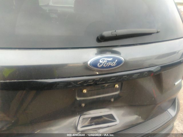 1FM5K8GT7JGC51763 Ford EXPLORER SPORT