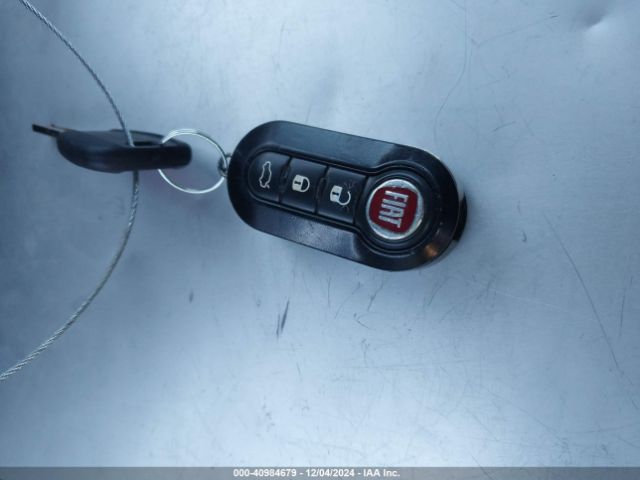 2015 FIAT 500E 3C3CFFGE2FT555452 Photo 10