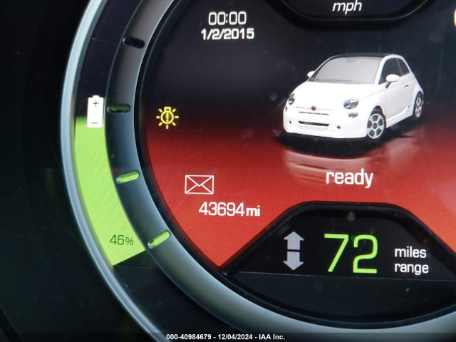 Fiat 500E BATTERY ELECTRIC 2015 3C3CFFGE2FT555452 Image 15