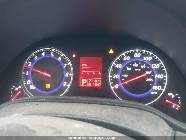 2008 Infiniti G35 Journey მანქანა იყიდება აუქციონზე, vin: JNKBV61EX8M206632, აუქციონის ნომერი: 40984795