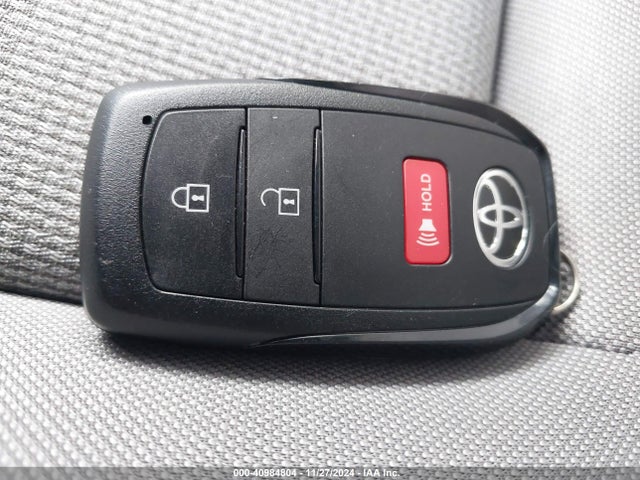 Toyota Prius Le Awd-e 2024 JTDADABUXR3017589 Image 11