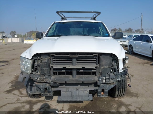 1C6RR6GT2ES395978 RAM 1500 Slt