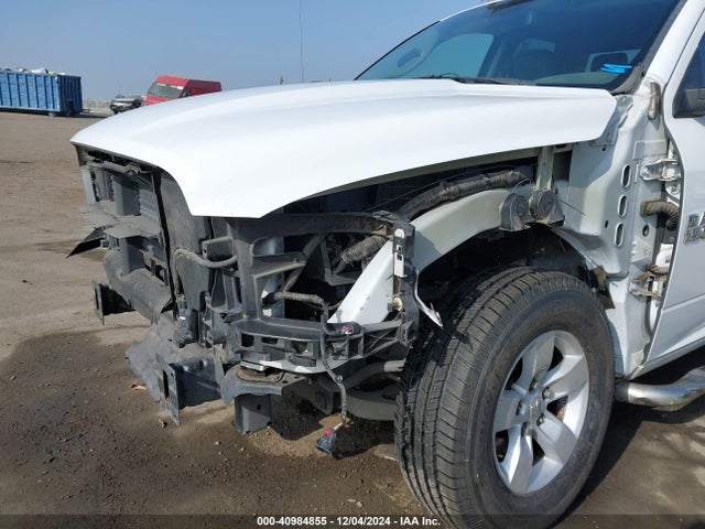 1C6RR6GT2ES395978 RAM 1500 Slt