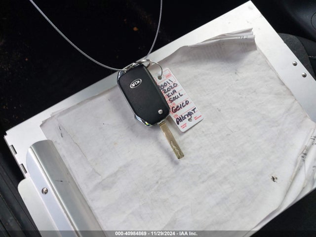 KNDJ63AU6L7004880 KIA Soul Gt-line
