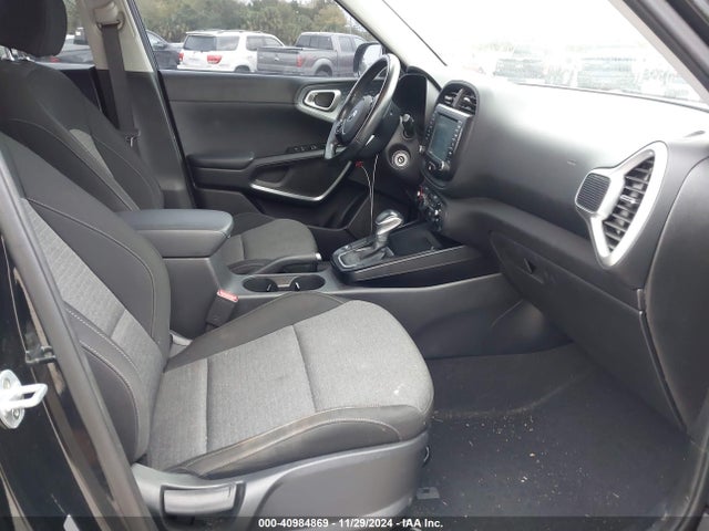 KNDJ63AU6L7004880 KIA Soul Gt-line