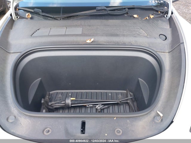 2020 TESLA MODEL Y 5YJYGDEE2LF035929 Photo 9