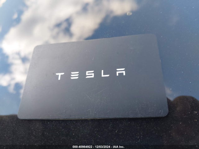2020 TESLA MODEL Y 5YJYGDEE2LF035929 Photo 10