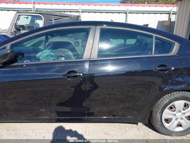 KIA FORTE LX 2017 3KPFK4A70HE022896 Image 15
