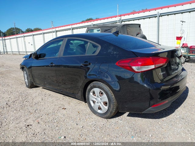 KIA FORTE LX 2017 3KPFK4A70HE022896 Image 3
