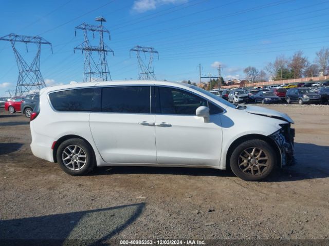 2C4RC1FG2LR181718 Chrysler Pacifica Touring