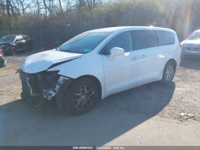 2C4RC1FG2LR181718 Chrysler Pacifica Touring