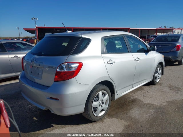 40985396 :رقم المزاد ، 2T1KU40EX9C184012 vin ، 2009 Toyota Matrix مزاد بيع