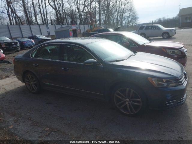 1VWAT7A34GC034347 Volkswagen Passat 1.8t R-line