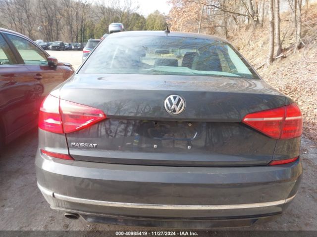 1VWAT7A34GC034347 Volkswagen Passat 1.8t R-line