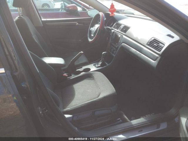 1VWAT7A34GC034347 Volkswagen Passat 1.8t R-line