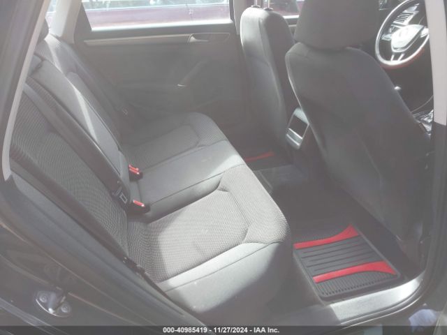 1VWAT7A34GC034347 Volkswagen Passat 1.8t R-line