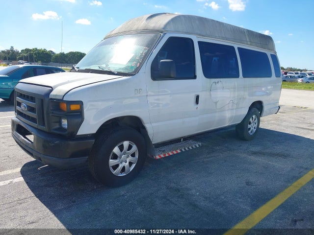 Ford E-250 Commercial 2014 1FTNS2EW2EDA12269 Image 2