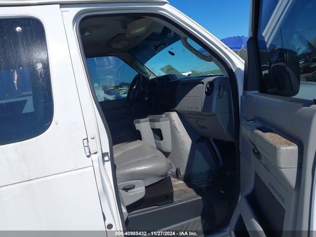 Ford E-250 Commercial 2014 1FTNS2EW2EDA12269 Image 5