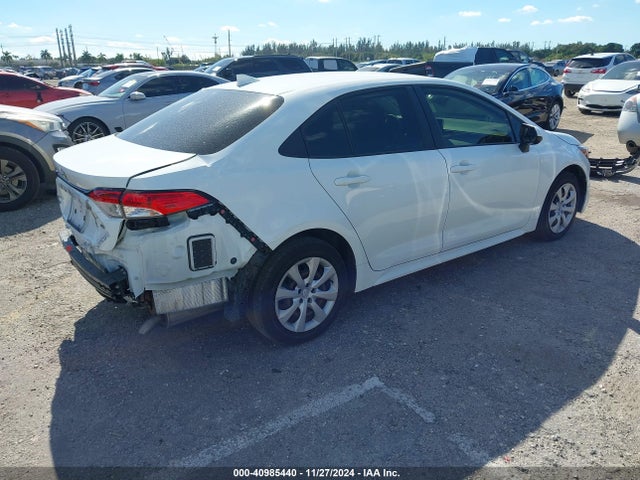 Toyota COROLLA LE 2020 JTDEPRAE7LJ072960 Image 4