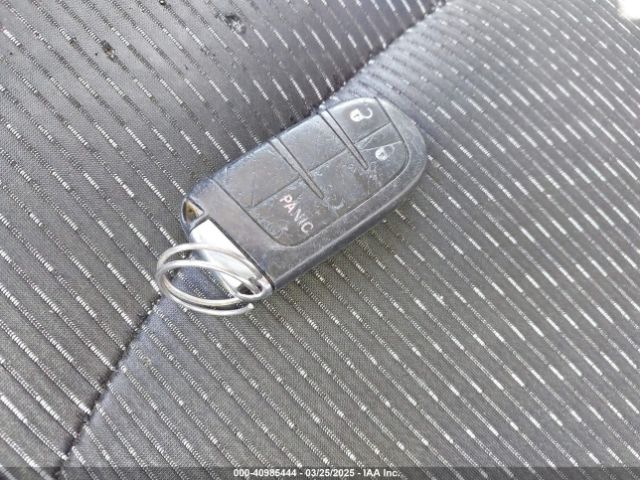 3C4PDCABXJT183318 Dodge JOURNEY SE
