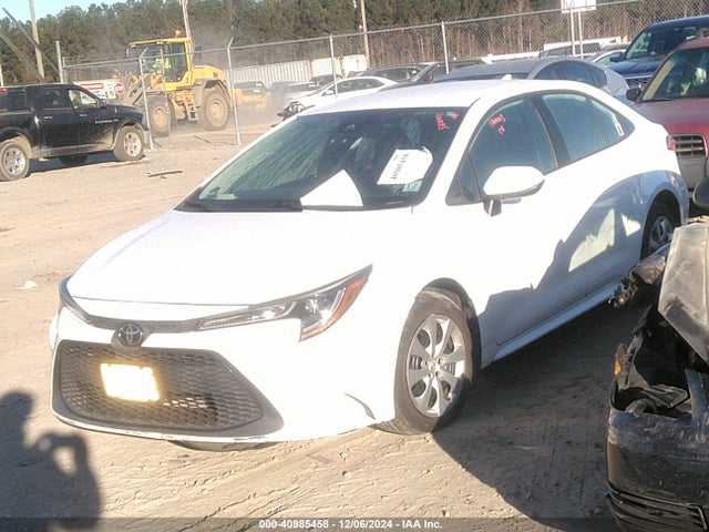 Toyota COROLLA LE 2020 5YFEPRAE8LP077712 Image 2