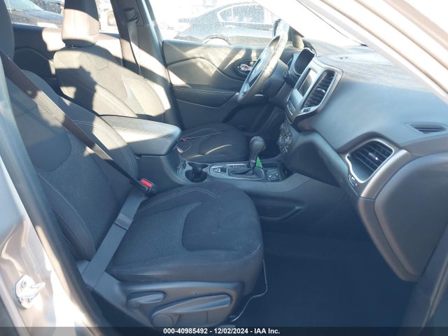 Jeep Cherokee Latitude 2019 1C4PJLCB3KD484977 Image 5