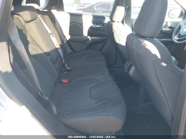 Jeep Cherokee Latitude 2019 1C4PJLCB3KD484977 Image 8