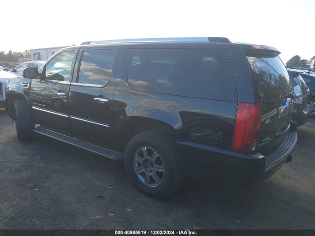 2007 CADILLAC ESCALADE ESV 1GYFK66817R235057 Photo 2