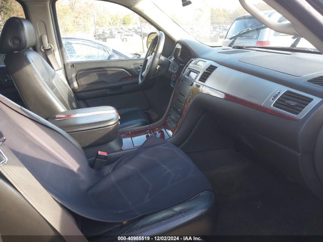 2007 CADILLAC ESCALADE ESV 1GYFK66817R235057 Photo 4