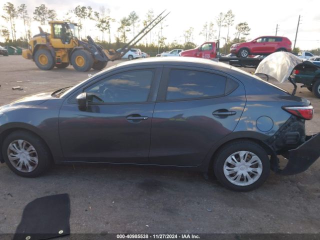 3MYDLBYV1KY523221 Toyota YARIS L