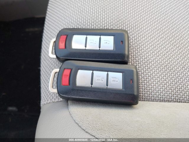 2010 MITSUBISHI OUTLANDER JA4JT3AW1AZ018109 Photo 10