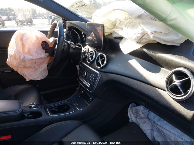 WDDSJ4EB8JN512350 Mercedes-Benz CLA 250