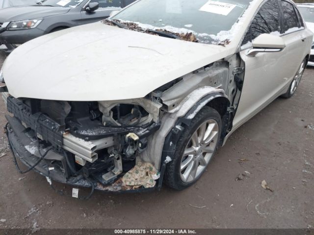 3LN6L2J92ER835577 Lincoln MKZ