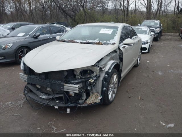 3LN6L2J92ER835577 Lincoln MKZ