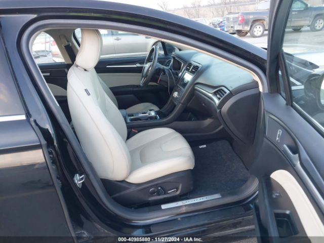 3FA6P0K91HR158592 Ford Fusion Titanium