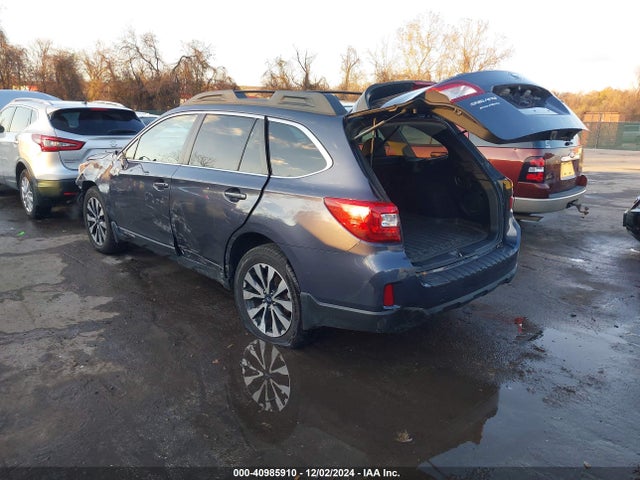 Subaru Outback 2.5i Limited 2015 4S4BSALC8F3283586 Image 3