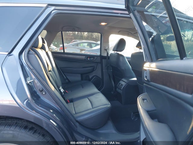 Subaru Outback 2.5i Limited 2015 4S4BSALC8F3283586 Image 8