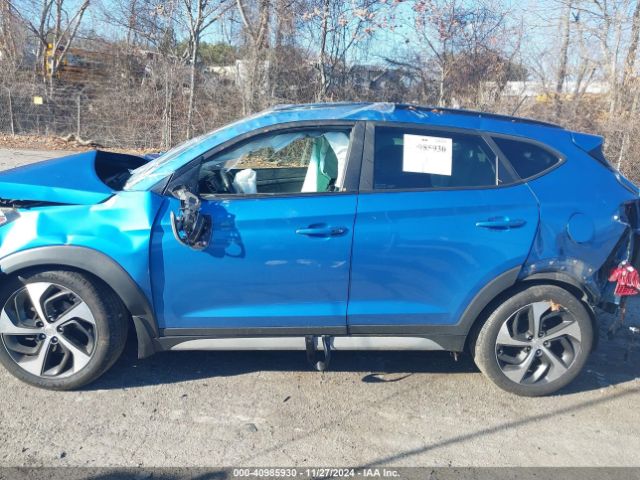 KM8J3CA24HU555613 Hyundai Tucson Value