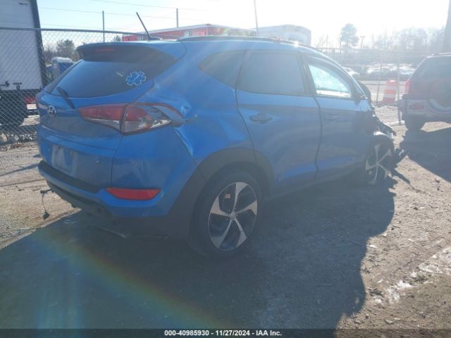 KM8J3CA24HU555613 Hyundai Tucson Value