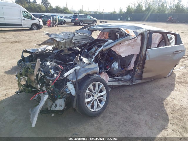 1G1ZD5ST1NF124565 Chevrolet Malibu Fwd Lt