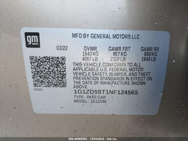 1G1ZD5ST1NF124565 Chevrolet Malibu Fwd Lt