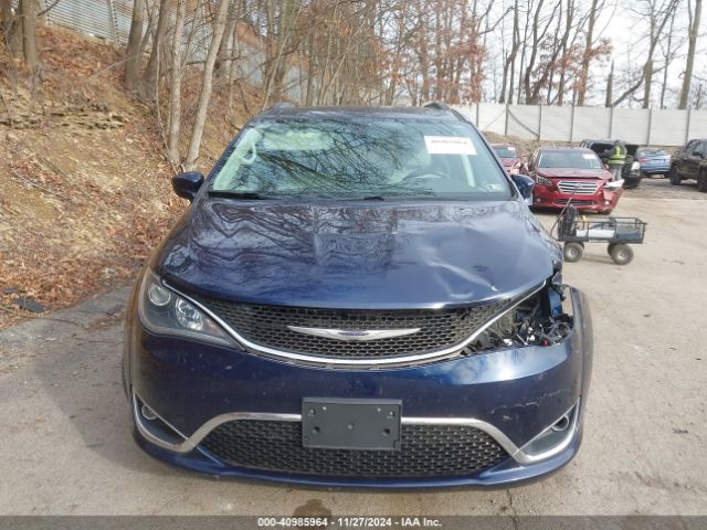 2C4RC1BG8HR823792 Chrysler Pacifica Touring-l