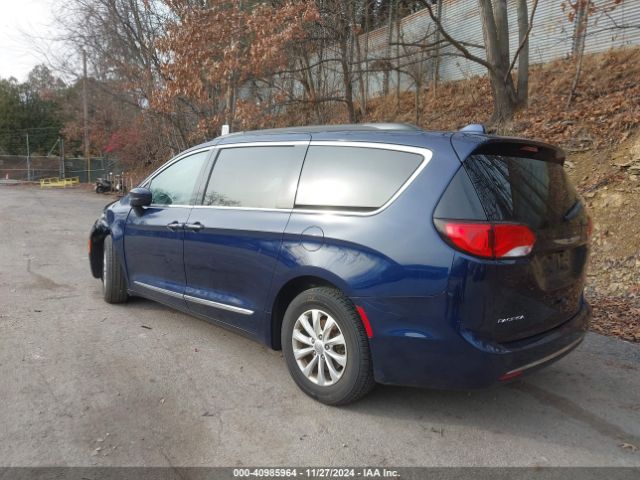 2C4RC1BG8HR823792 Chrysler Pacifica Touring-l