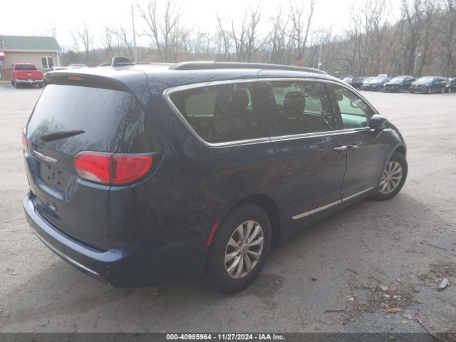 2C4RC1BG8HR823792 Chrysler Pacifica Touring-l