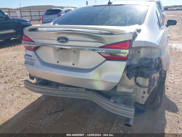 3FA6P0G71JR260195 Ford FUSION S