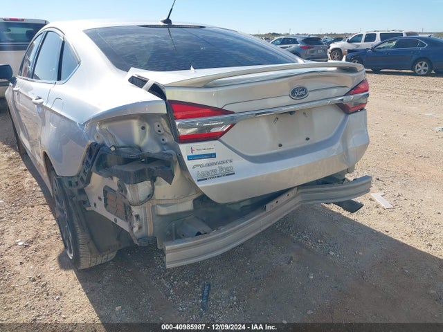 3FA6P0G71JR260195 Ford FUSION S