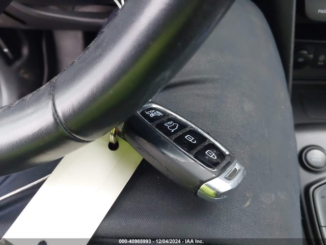 KM8K3CA50LU576059 Hyundai Kona Limited